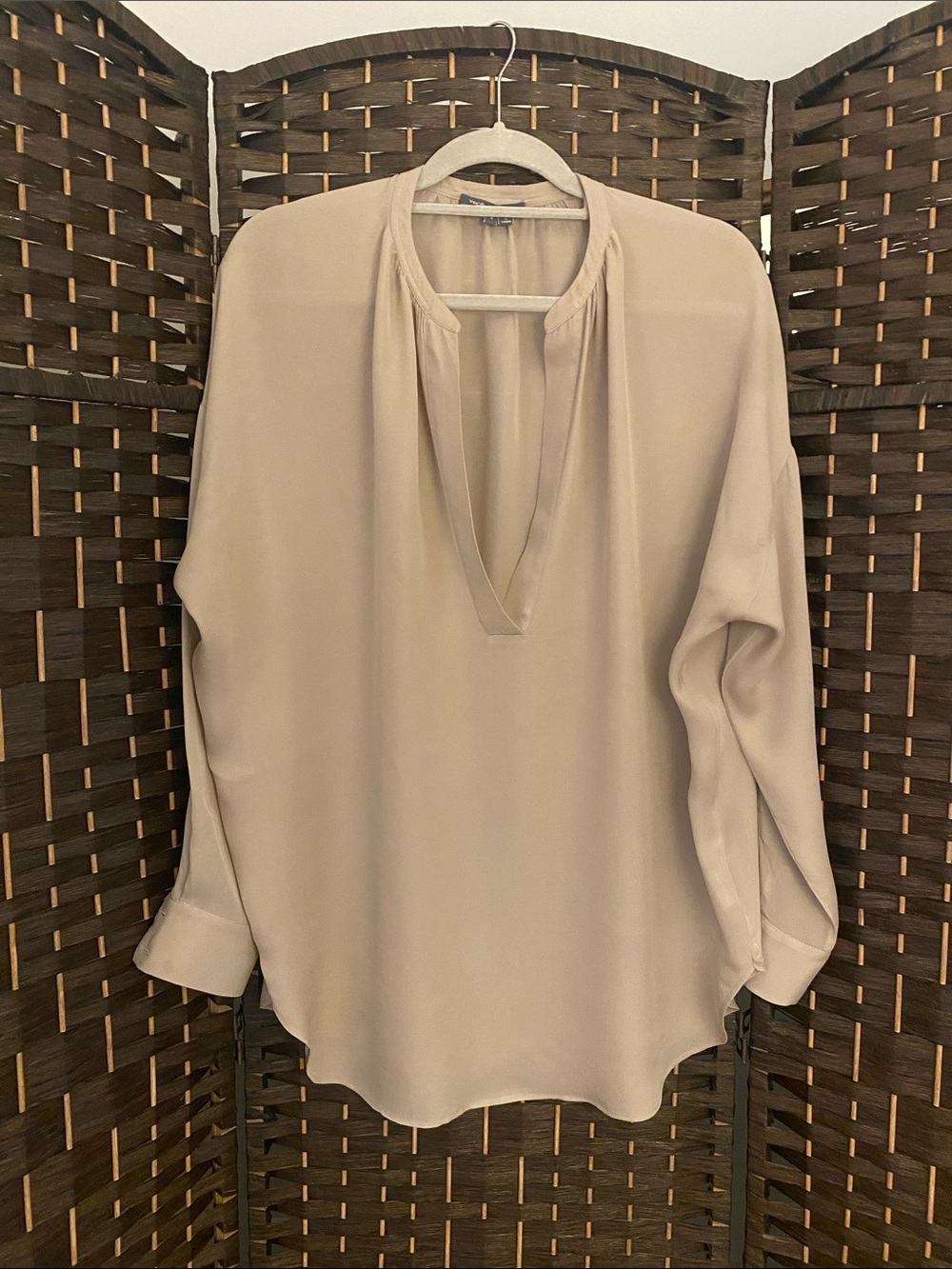 Vince 100% Silk Taupe Popover V-Neck Long Sleeve Oversized Blouse